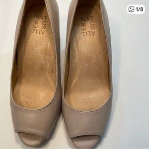 Naturalizer Women's Peep Toe Heels - Beige Taupe Size 7.5M Shoes SB-2